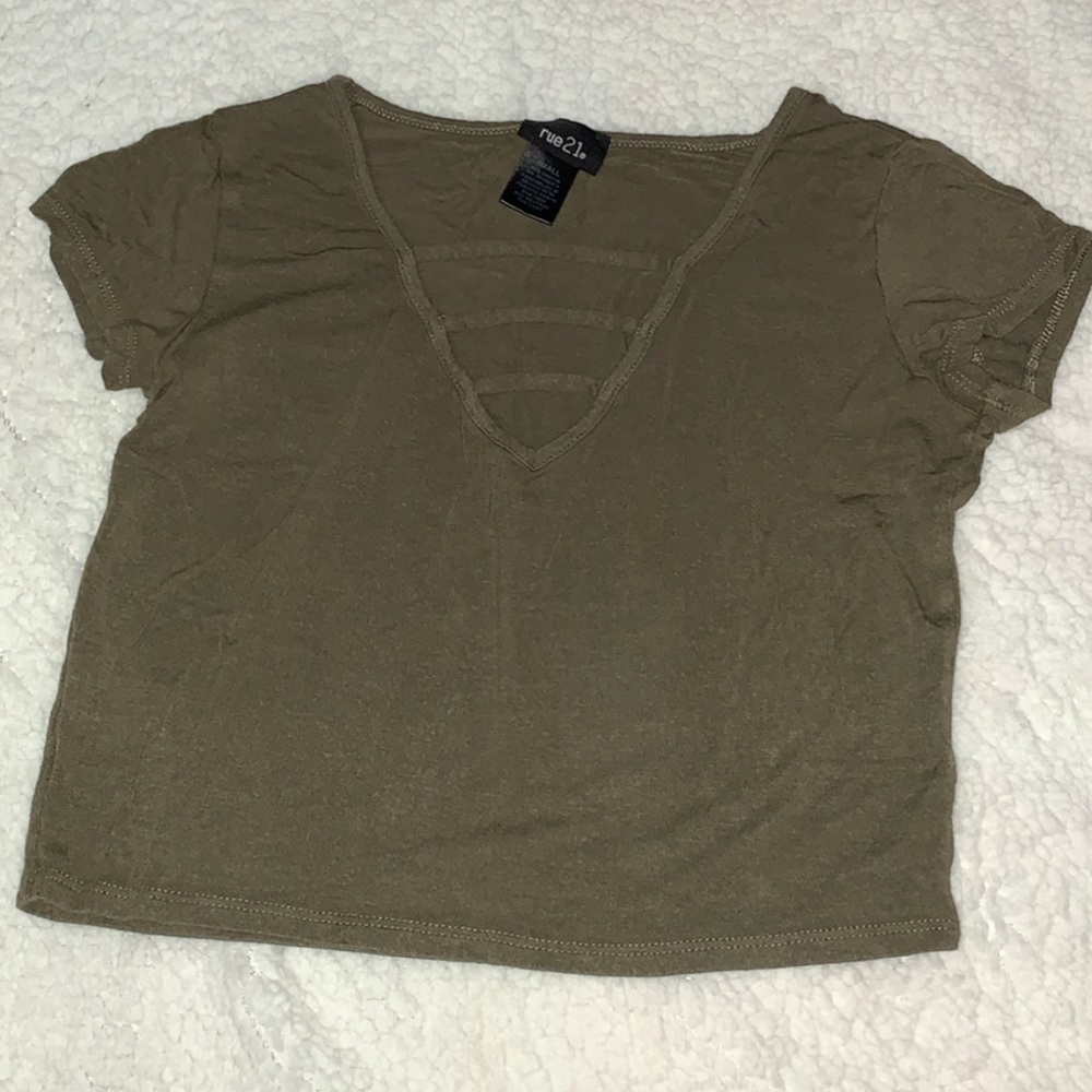 Rue21 crop top
